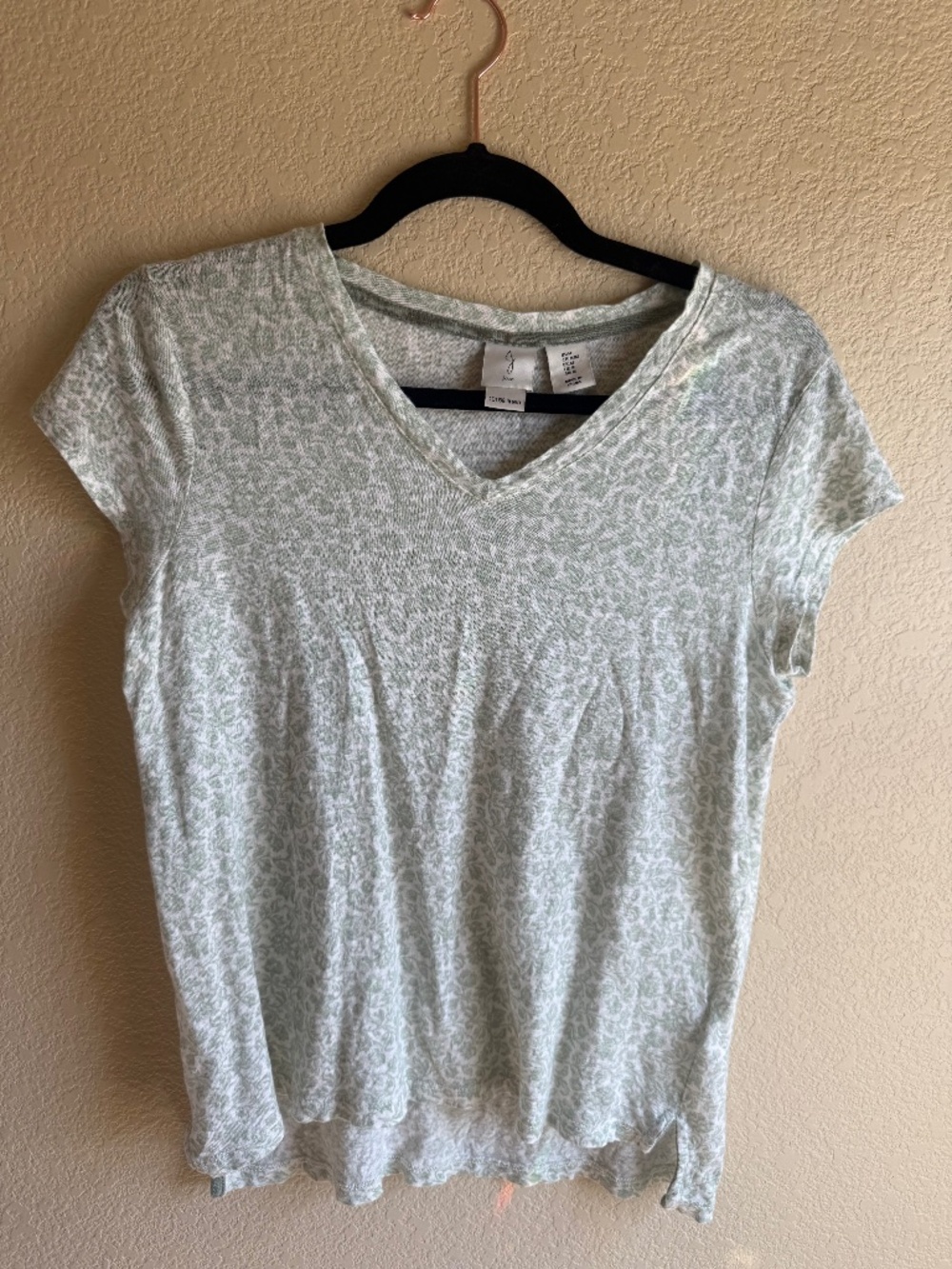 Joie 100% Linen V-Neck T-Shirt